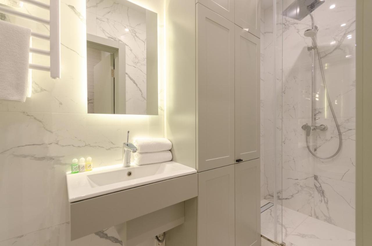 Petrovdom Apartment 183А-183B In Rc New York Concept House, 74 Antonovycha Street Kiev Exterior foto